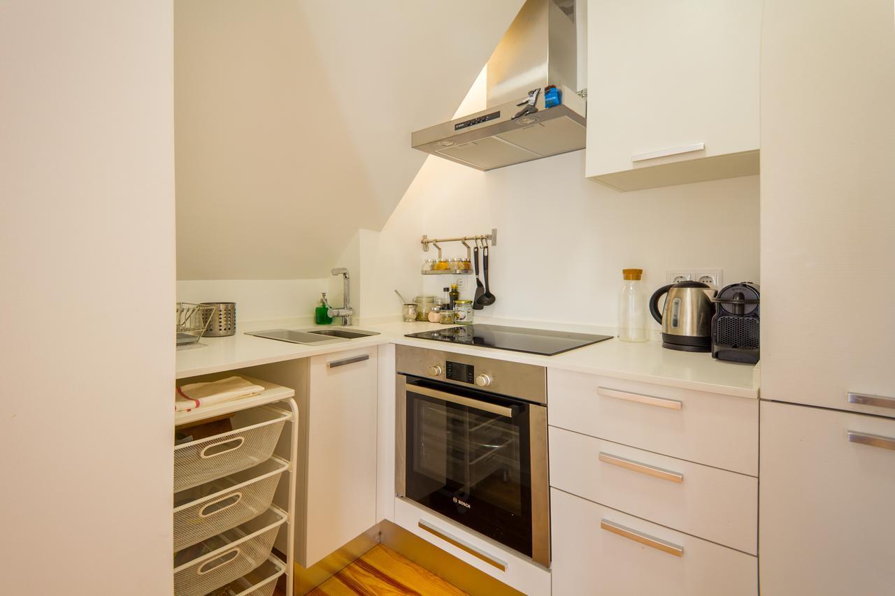 Bica Historical Tram Apartment Lisbon Luaran gambar