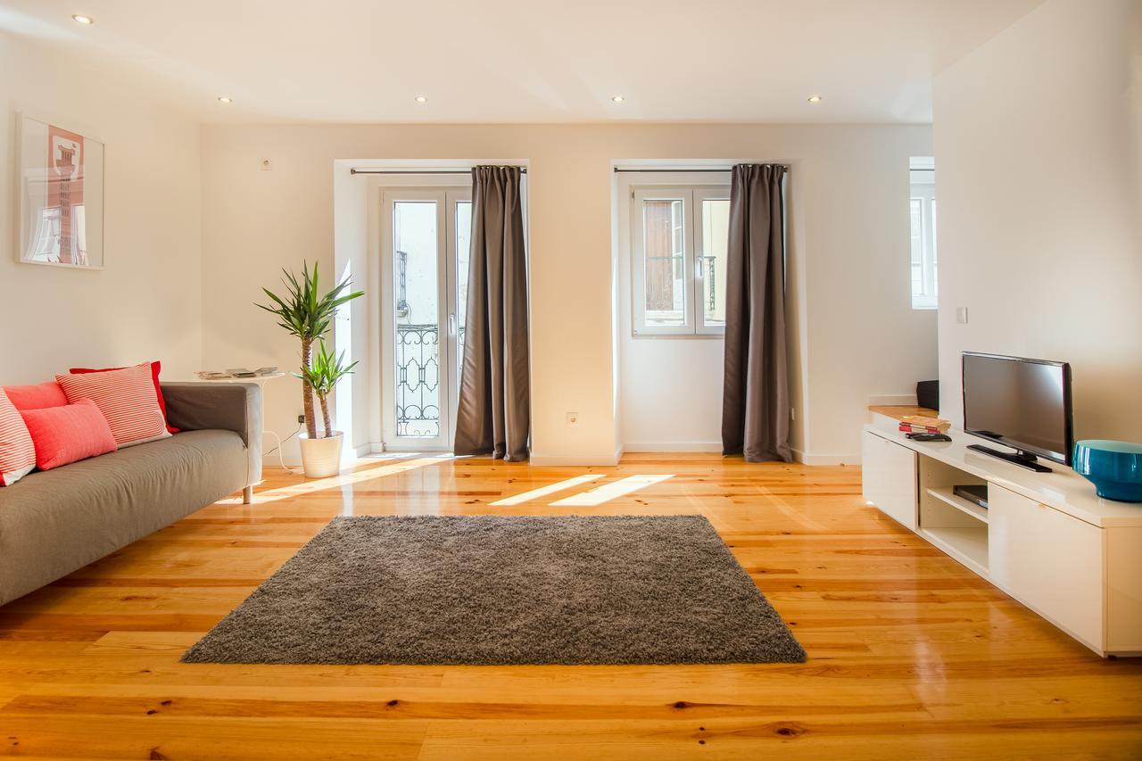 Bica Historical Tram Apartment Lisbon Luaran gambar